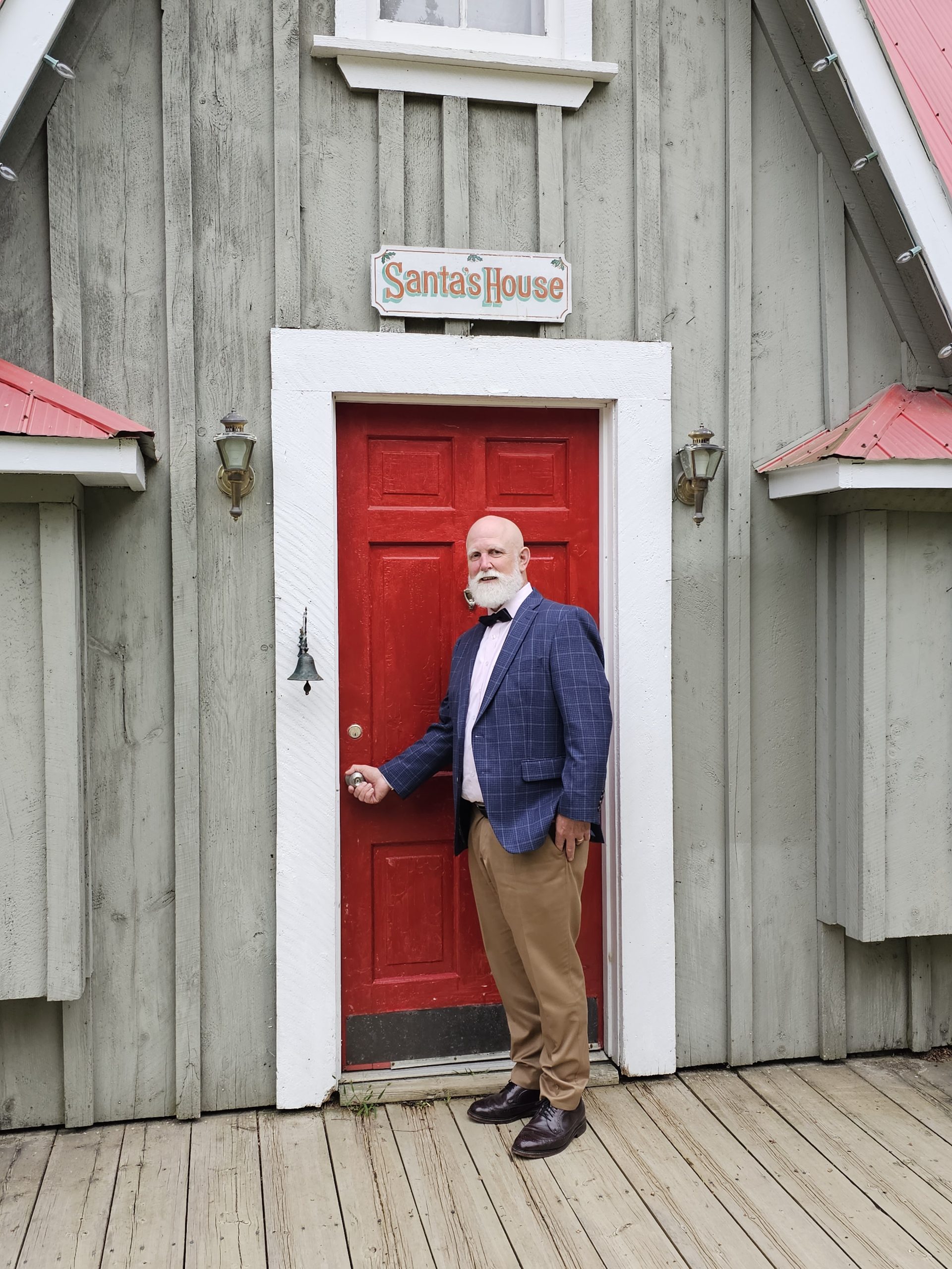 20230909_184520 Frank opening a red door to Santa's House